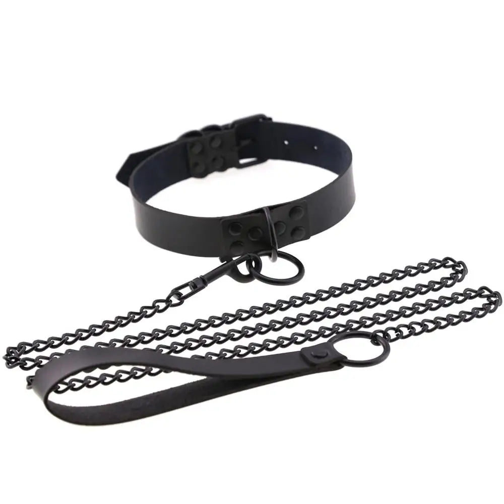 Rivet Reign — Collier BDSM Punk Rivets & Corde de Traction
