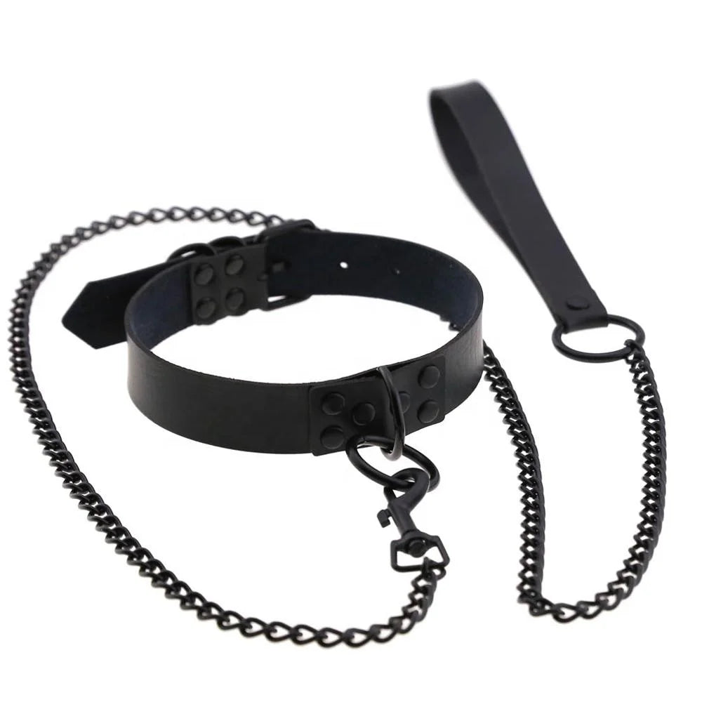 Rivet Reign — Collier BDSM Punk Rivets & Corde de Traction