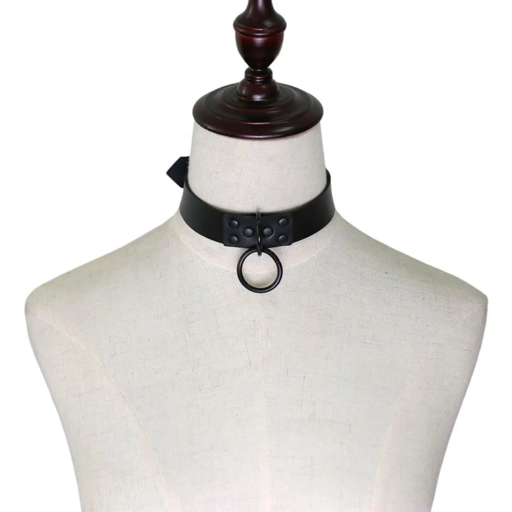 Iron Circle — Collier BDSM Punk Rivets & Anneau O-Ring